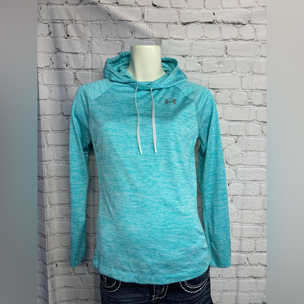 Women’s small blue cowl neck Under Armour long sleeve lightweight hoodie